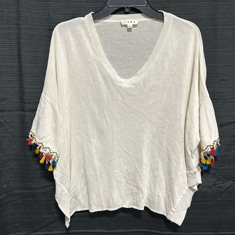 THML women’s Pom Pom sleeve light weight sweater / Size L / Box 19-3‎